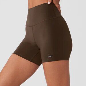 5" Airlift Energy Short